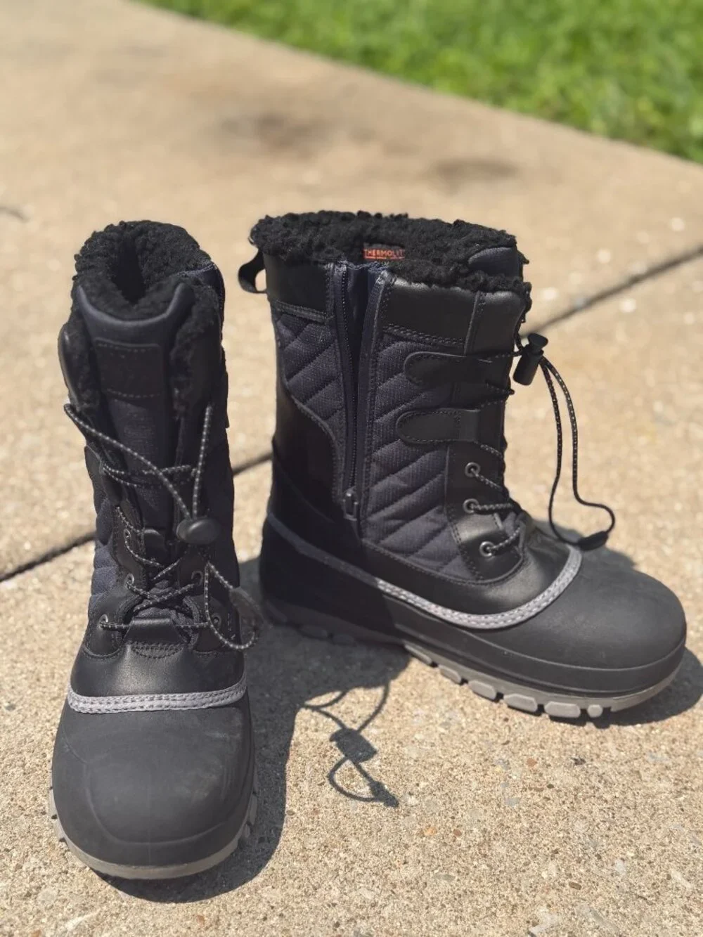 Unisex Kids Size 4 Thermolite Snow Boots Black Après Ski Gorpcore Winter 4026